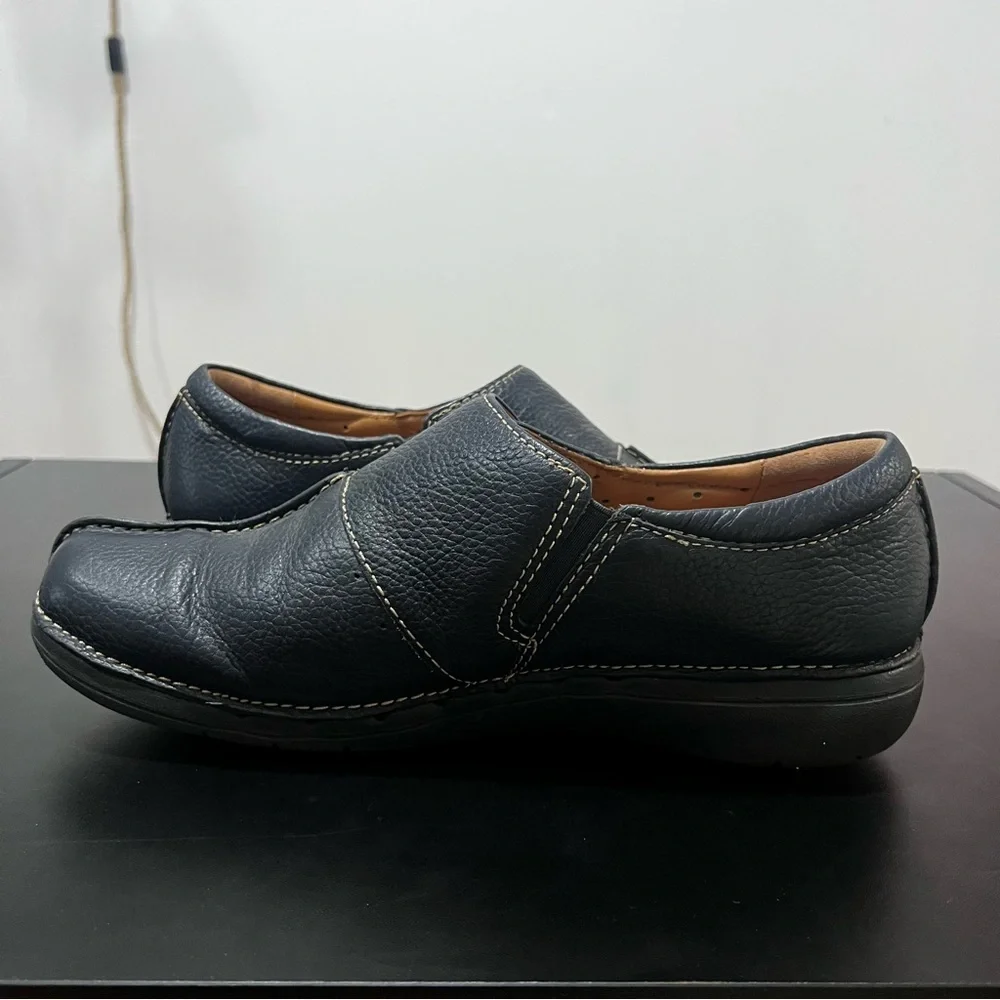 Born WoMen's Leather Casual Slip-On Loafers - Dark Blue 10